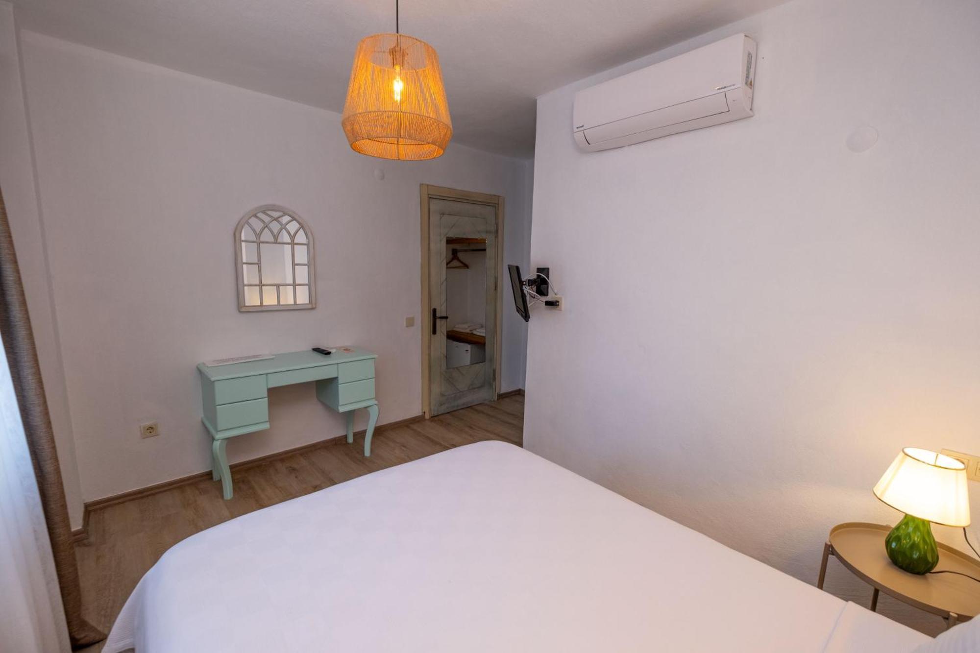 Posthane Hotel Bozcaada Exterior foto